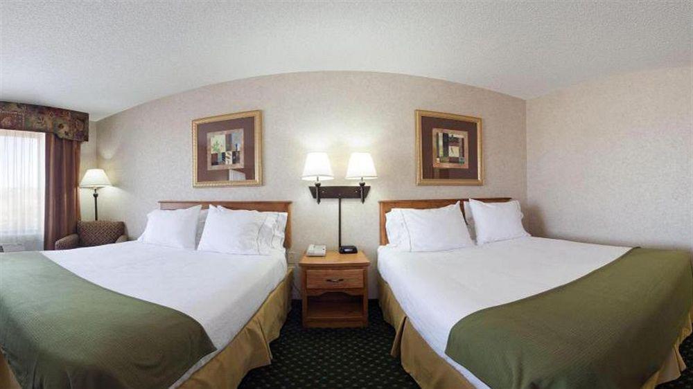 Holiday Inn Express Billings East By Ihg Exteriör bild
