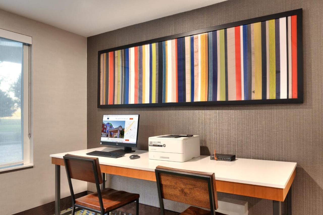 Holiday Inn Express Billings East By Ihg Exteriör bild