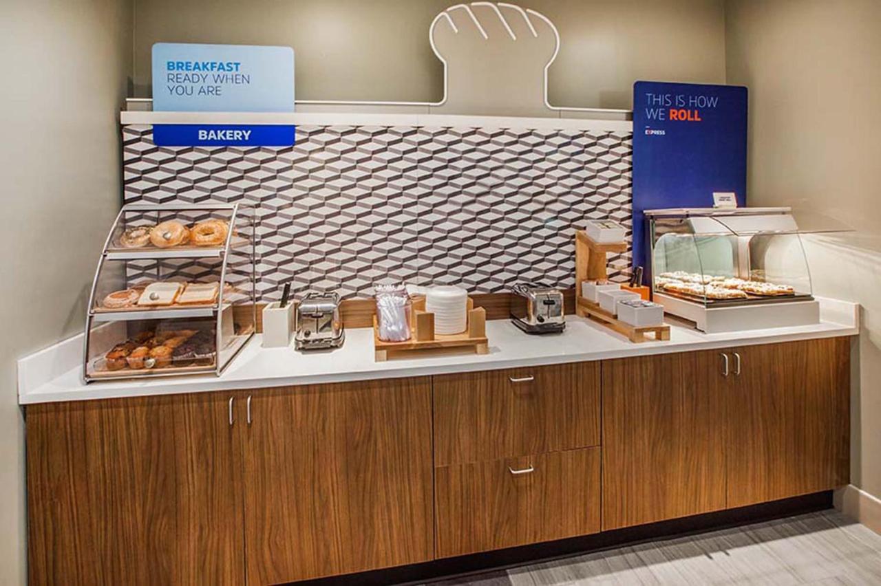 Holiday Inn Express Billings East By Ihg Exteriör bild